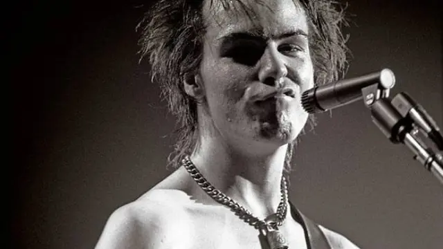 Mengupas Musikalitas Sid Vicious, Bassist Band yang Jadi Ikon Musik Punk Sedunia tapi Tak Bisa Main Bass hingga Meninggal di Usia 21