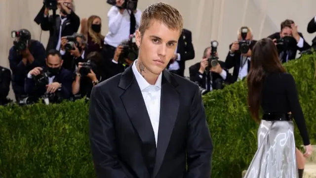 Justin Bieber Siap Kembali ke Dunia Musik Sepanjang 2025 Setelah 4 Tahun Vakum, Faktor Finansial Diduga Jadi Motivasi